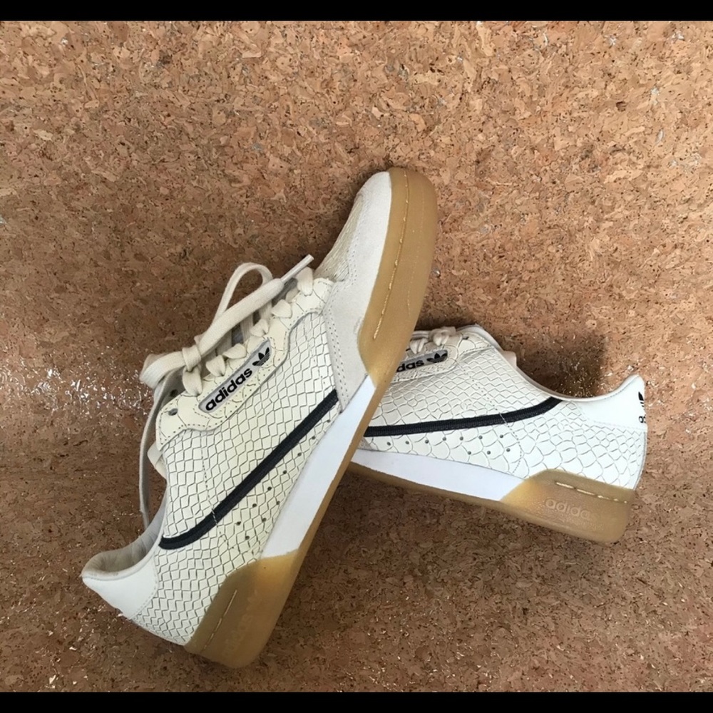 New! Adidas 👟 Continental 80 Python Off white